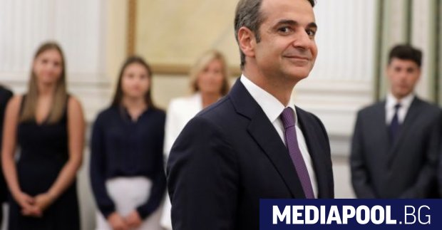 Премиерът на Гърция Кириакос Мицотакис обяви днес задвижване на административни