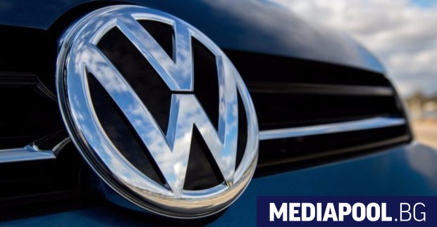 Германският автомобилен производител Фолксваген Volkswagen прави голяма инвестиция в Турция