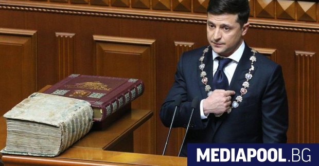 Украинските депутати гласуваха парламентаристите да нямат имунитет от съдебно преследване