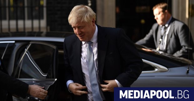 Британският премиер Борис Джонсън рискува бъдещето си с дръзкото предложение