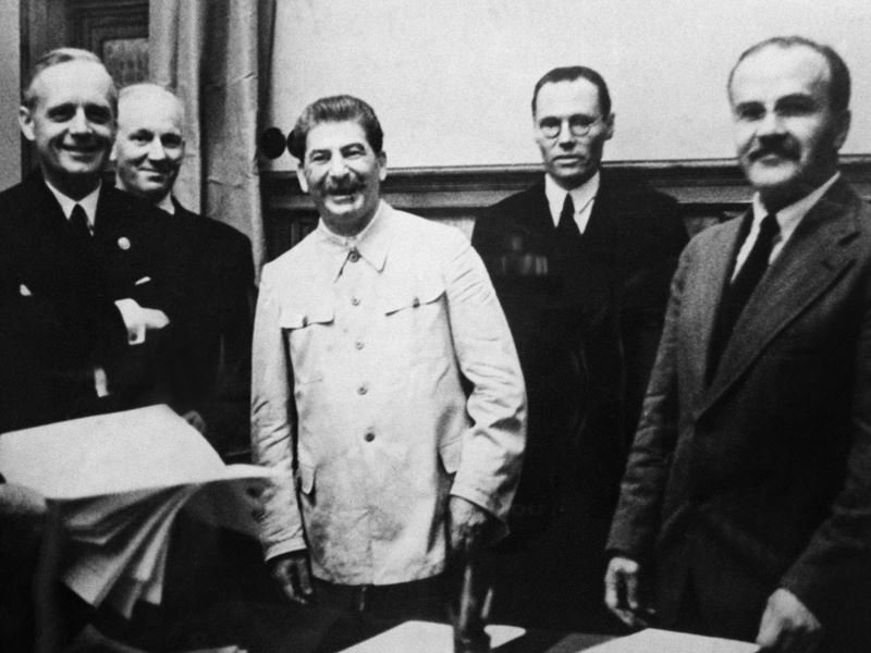 Пактът Молотов-Рибентроп - 80 години по-късно (1)