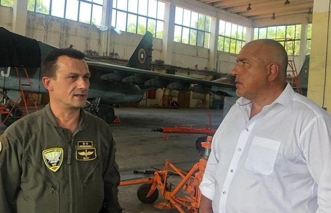 Борисов се похвали, че парите за ремонта на Су-25 вече са преведени