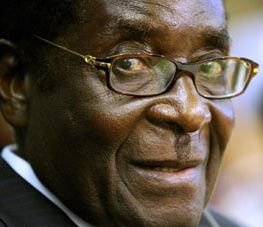 Робърт Мугабе и Западът - от любовта до омразата