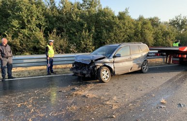 Катастрофа затруднява движението по "Тракия"