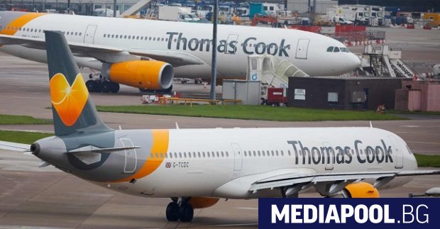 Над 150 хил туристи са блокирани в различни точки по