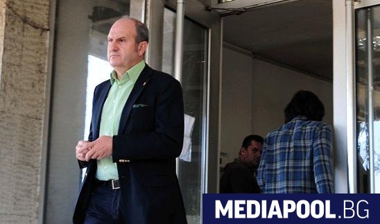 Заради руското влияние но и заради конюнктурната политическа ситуация в