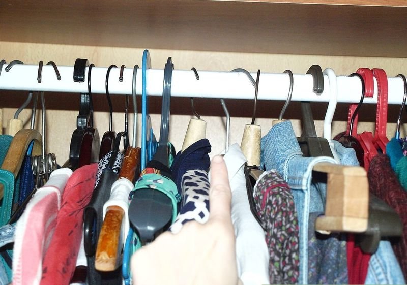 Как да купуваме по-малко и пак да обновяваме гардероба си