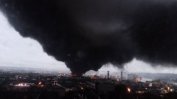 Голям пожар в химически завод във френския град Руан