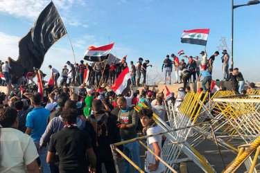 Най-малко 63 убити за два дни на протести в Ирак