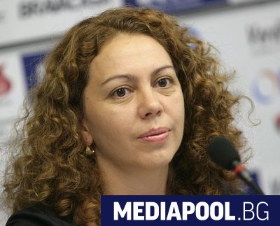 Днес манипулирайки чувството за липса на сигурност в обществото ни