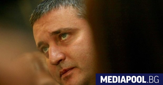 Финансовият министър Владислав Горанов обяви в сряда поредното отлагане на