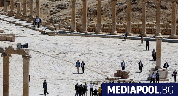 Петима души са намушкани с хладно оръжие днес в йорданския