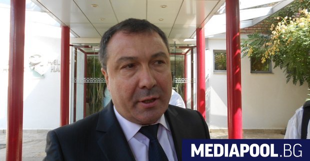 Кметът на Несебър Николай Димитров който спечели изборите на първи
