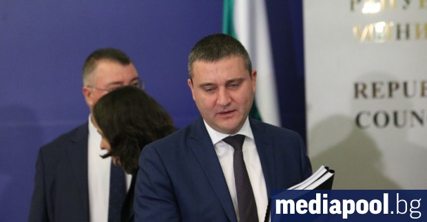 Финансовият министър Владислав Горанов обяви в сряда поредното отлагане на