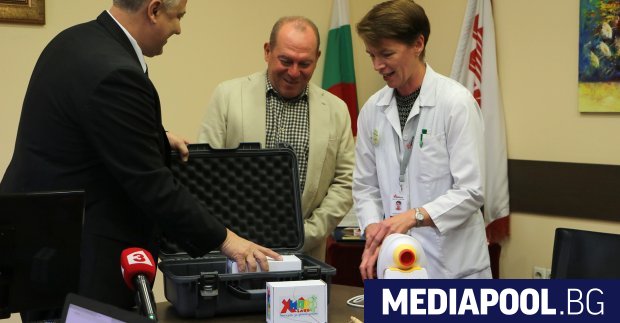 Педиатричното отделение на Пирогов получи модерен апарат за ранна диагностика