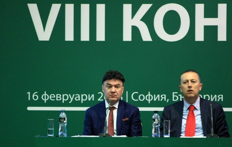 Боби Михайлов и Атанас Фурнаджиев при избора на Михайлов начело на БФС през февруари 2018 г. 