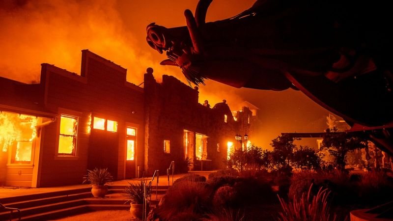 Максимален код за пожарна опасност в югоизточна Калифорния