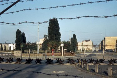 Как България проспа 9 ноември и пробива в Стената
