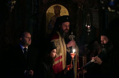Румен Радев: Повече от хилядолетие Зографският манастир отстоява българската вяра