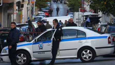 Антитерористична операция в Атина