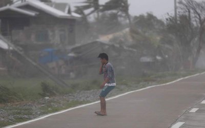 Тайфун взе 17 жертви във Филипините