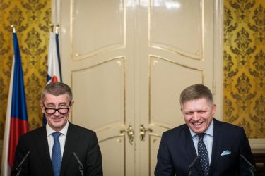 Андрей Бабиш и Роберт Фицо