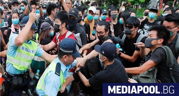 Продемократичните протестиращи в Хонконг призоваха за продължаване на демонстрациите през