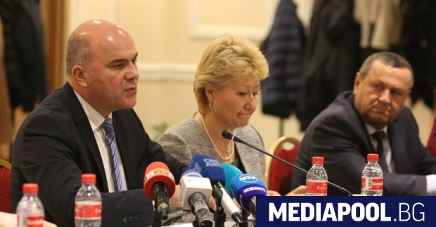 Държавата най сетне официално призна трудна истина за втория стълб на