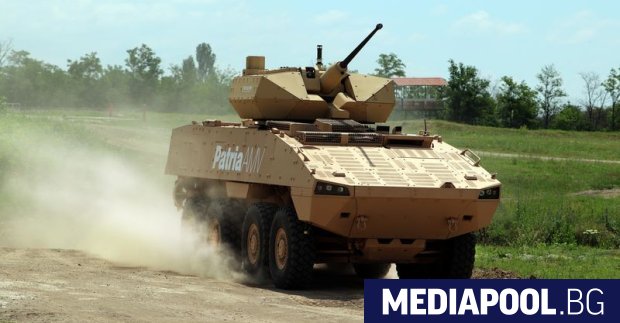 Патрулни кораби и бронирани машини Обща цена приблизително 2 5 млрд