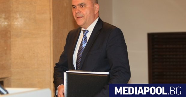 Министър-председателят Бойко Борисов поиска и прие оставката на министъра на
