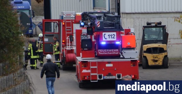 Двама души бяха ранени при взрив в шахта на германска