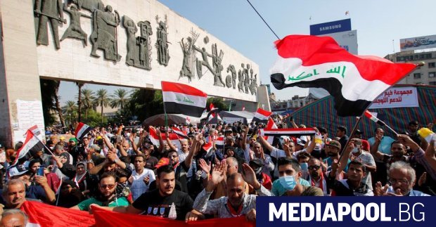 Антиправителствени демонстранти в Ирак блокираха пътища в Багдад и Басра
