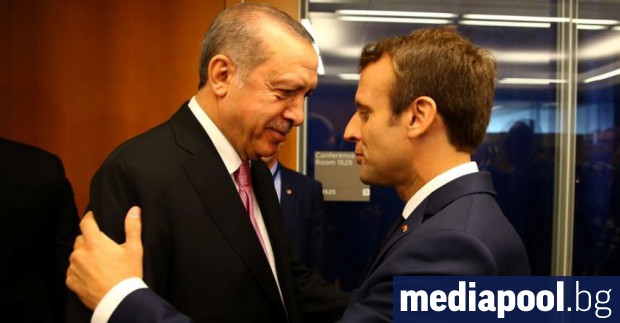 Турският президентът Реджеп Тайип Ердоган призова френския президент Еманюел Макрон