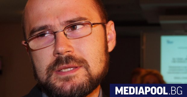 Със смесени чувства на тъга и облекчение днес подадох оставката