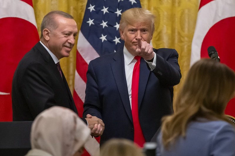 Тръмп обяви в Белия дом, че е голям фен на Ердоган