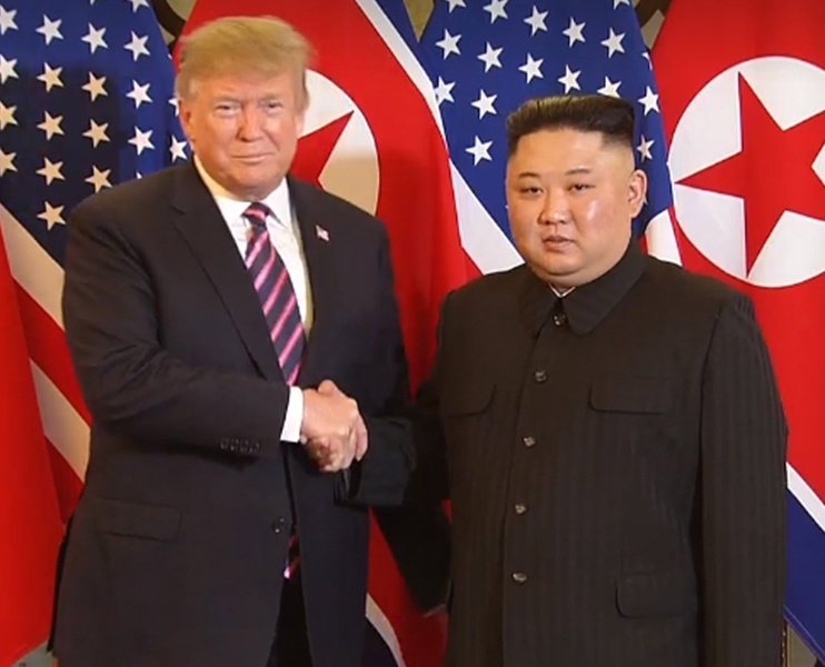 Доналд Тръмп и Ким Чен-ун