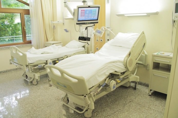 Кабинетът плаща дълг от 6.7 млн. лева на болница "Лозенец" и я преобразува в ЕАД