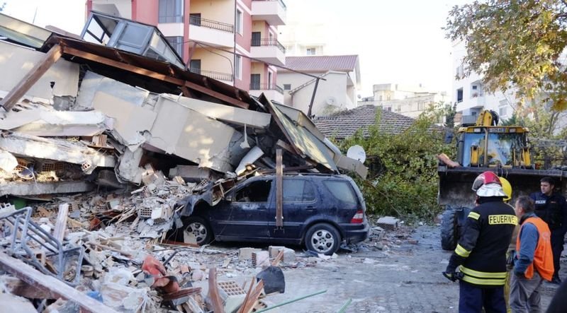Смъртоносно земетресение в Албания