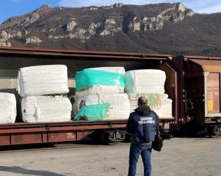 Заловените край Милано боклуци, които са пътували за България