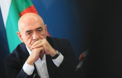 Дечо Дечев, сн. БГНЕС