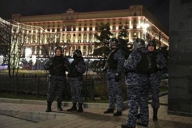 Почина втори служител на ФСС, ранен при вчерашното нападение в Москва