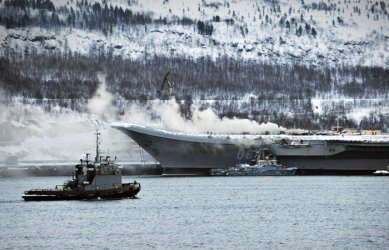 Пожар на борда на единствения руски самолетоносач