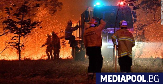 Австралийският премиер Скот Морисън предупреди че опустошителните пожари завладели страната