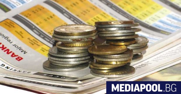 След дълги месеци на натрупване на излишък държавният бюджет приключва