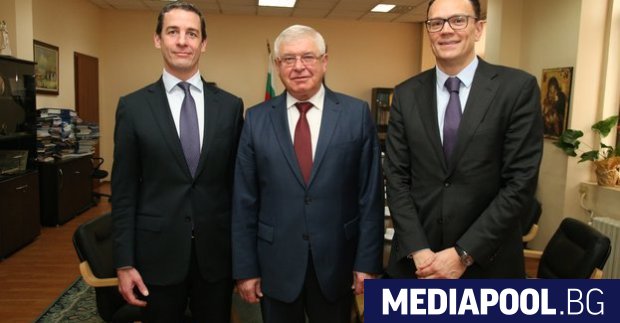 Здравният министър Кирил Ананиев проведе среща с президента на организацията