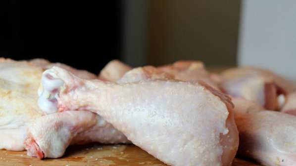 100 tons chicken meat with salmonella reached the Bulgarian market