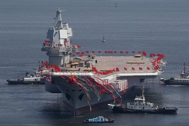 Китай пусна на вода втория си самолетоносач