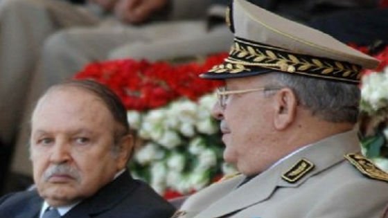 Бившият президент на Алжир Абделазиз Бутефлика и генерал Ахмед Гаид Салах