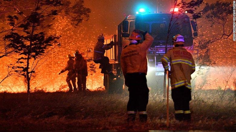 Пожарите в Австралия може да продължат месеци