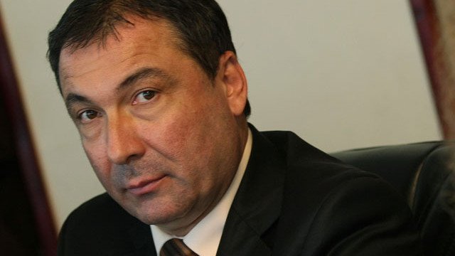 Спецсъдът пуска от ареста кмета на Несебър срещу гаранция от 40 000 лева